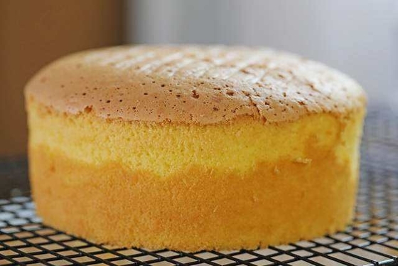 Wielofunkcyjny żel do ciast Bakery Improver Emulgator SP Cake Oil 20kg / beczka