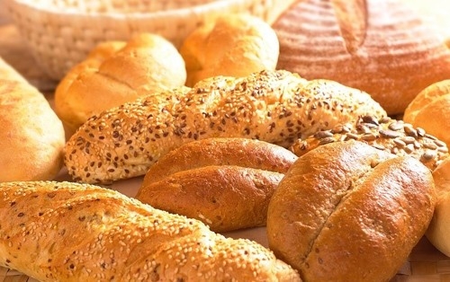 Żółtawy krem ​​Piekarnia Emulgatory Chleb Emulgujący Nawilżający 5793-94-2